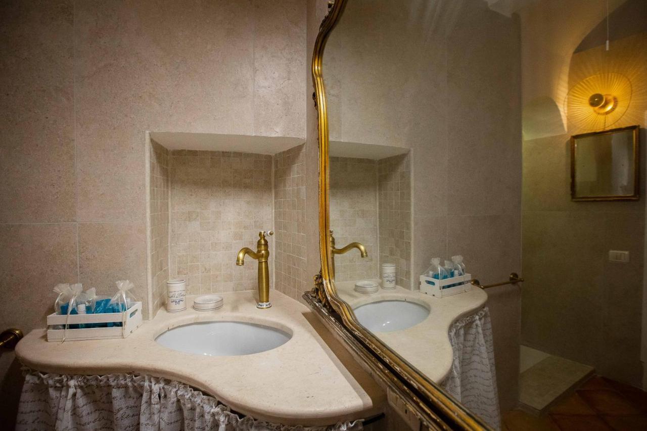 Hostunia Apartment Luaran gambar